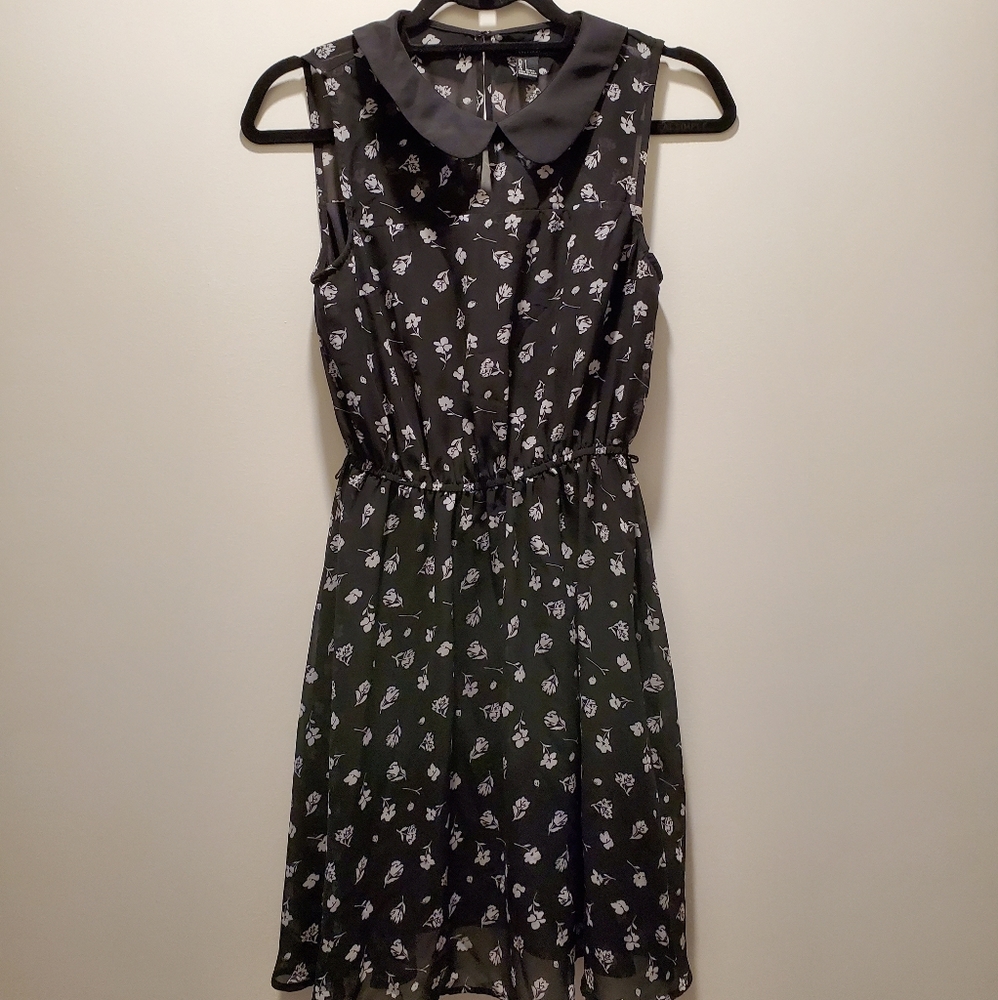 Black & White Floral Collared Sleeveless Dress - S